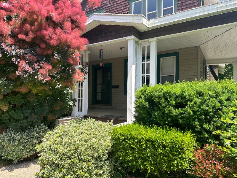 Primary Photo - 705 Hudson Ave