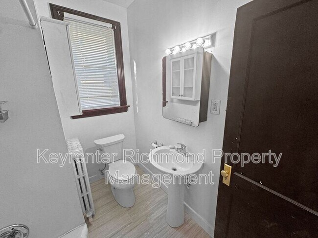 Foto del edificio - 2806 Hawthorne Ave