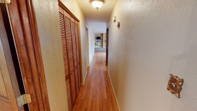 Foto del edificio - Newly remodeled 3 bedrooms, 2 bath home
