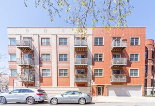 Building Photo - 4616 N Kenmore Ave