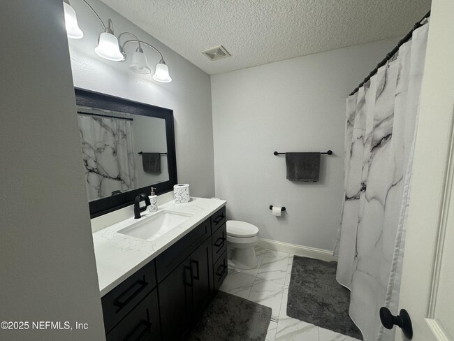 Foto del edificio - 9556 Armelle Way