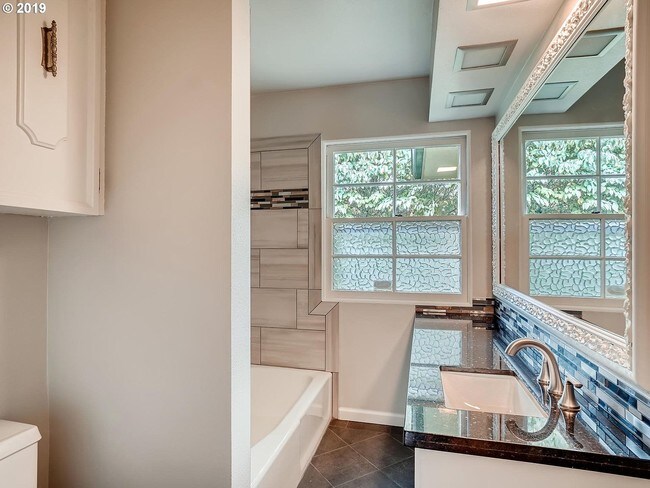 Foto del edificio - 5346 SE 46th Ave