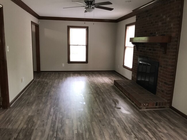 Building Photo - Location, Community, Quality Living. It St...