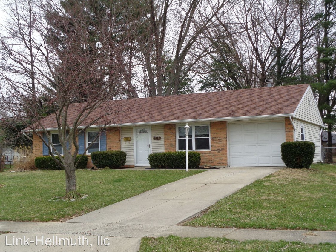 Primary Photo - 3262 Eastham St