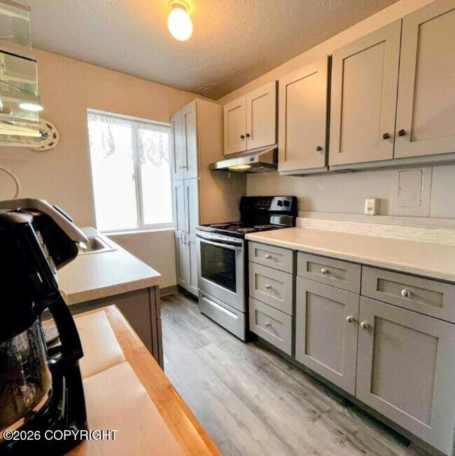 Foto del edificio - 2415 Hemlock St