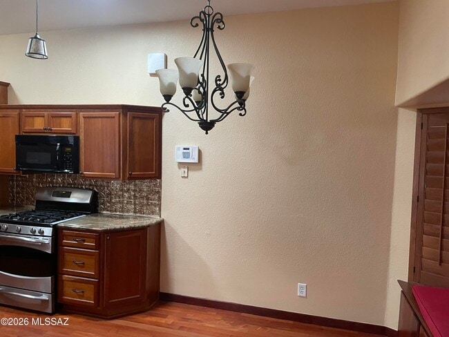 Building Photo - 9175 N Palm Brook Dr
