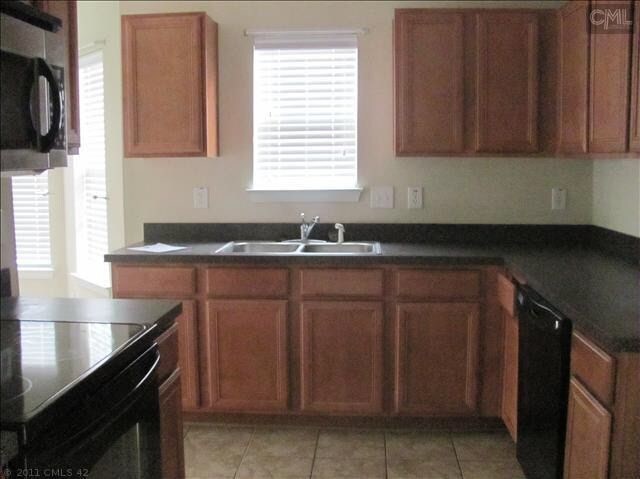 Building Photo - 31 Brooksby Ct