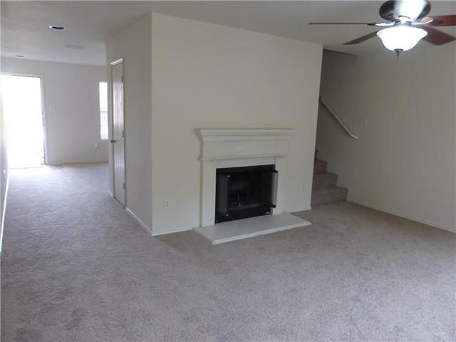 Building Photo - 1022 Churchill Dr