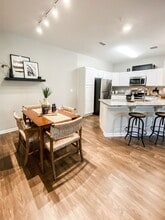 Building Photo - 1820 Central Expy