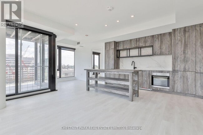 Photo du bâtiment - 505 Richmond St W