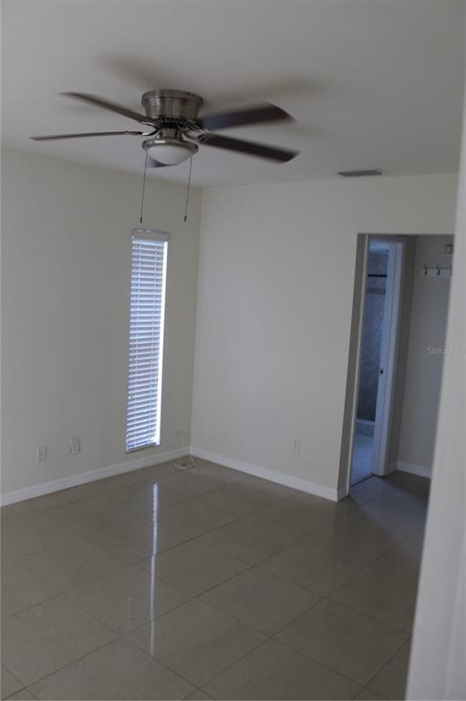 Building Photo - 5556 Pentail Cir