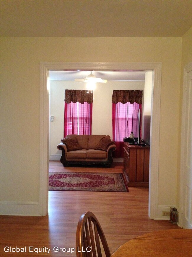 Building Photo - 3 br, 1 bath House - 130 Rusling St.