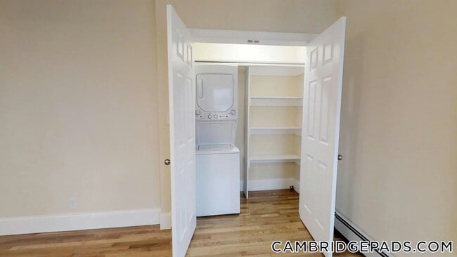 Foto del edificio - 65 Walden St