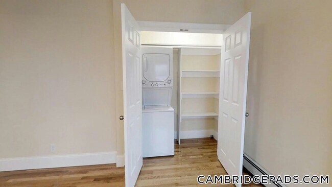 Building Photo - 65 Walden St