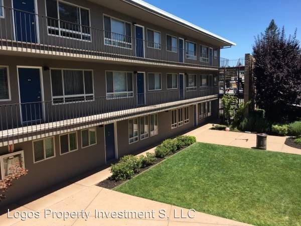 Building Photo - Woodside Palms