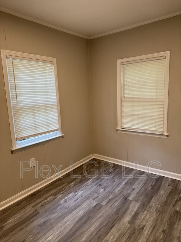 Foto del edificio - 116 Oak Ln