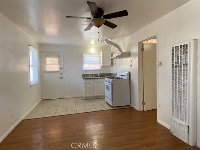 Foto del edificio - 12616 Lambert Rd