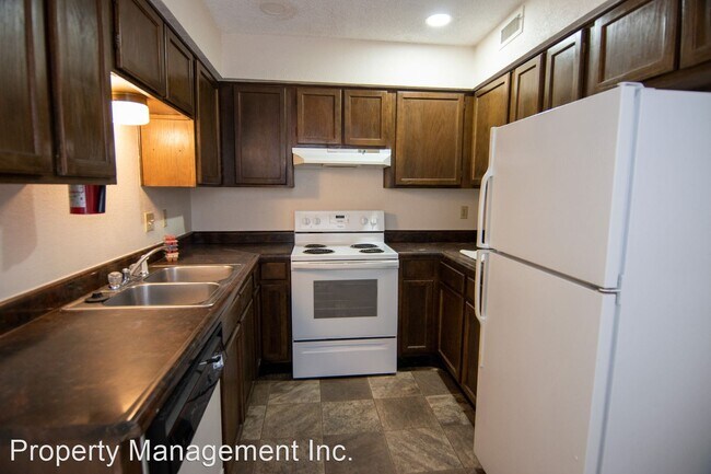 Building Photo - 2 br, 1 bath House - 2201 Woodland #3