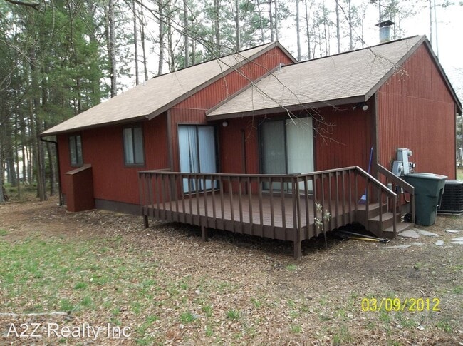 Building Photo - 2 br, 1 bath House - 1210 Hillsborough Road