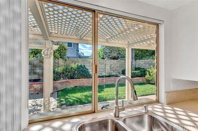 Foto principal - 2282 Caper Tree Dr