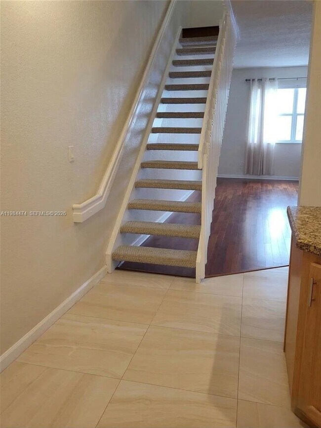 Foto del edificio - 721 SW 148th Ave