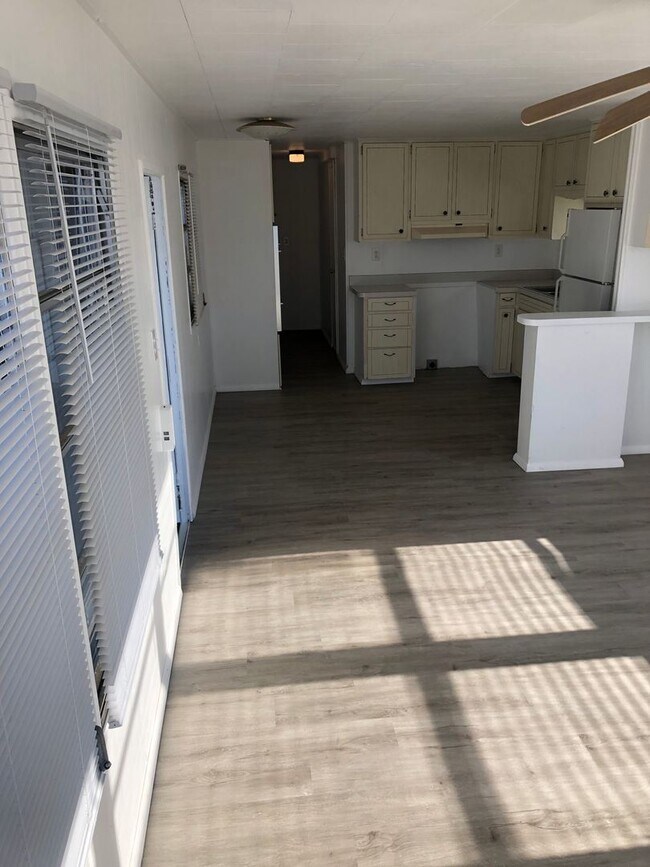 Foto del edificio - 2 br, 1 bath House - 1112 50th Ave W