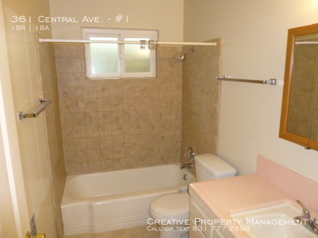 Building Photo - 1 Bedroom Apartment in Pacific Grove, Ca