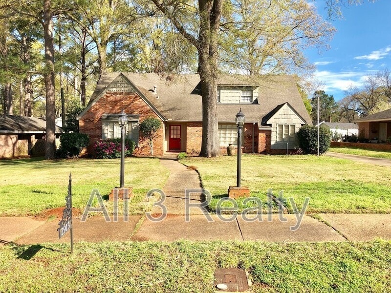 Foto principal - 2913 Sumter Ave