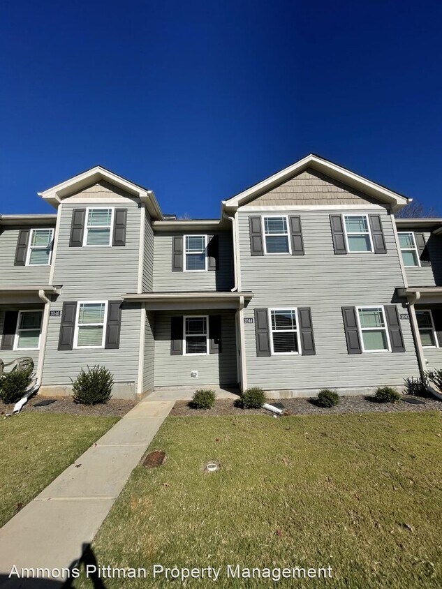 Primary Photo - 2 br, 2.5 bath House - 2044 Wiggins Village