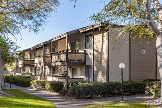 Building Photo - Birchwood Village Apartment Homes