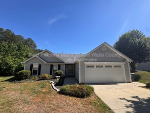 Building Photo - 206 Lindell Dr
