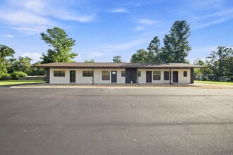 Building Photo - 5421 County Hwy 484