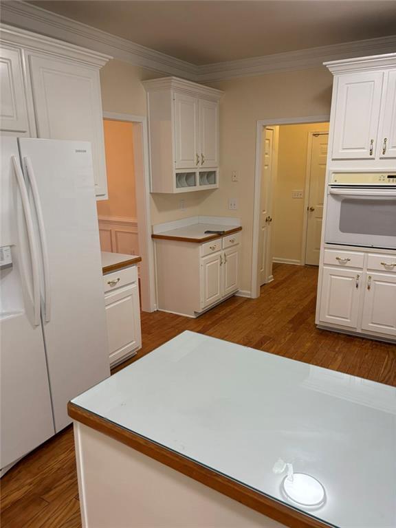 Building Photo - 220 Cross Creek Dr