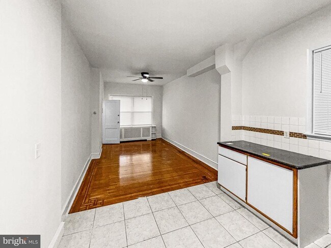 Building Photo - 4832 N Camac St