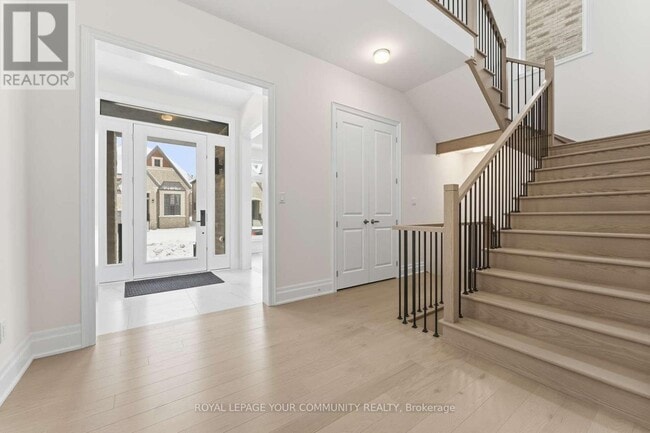 Building Photo - 15 Saxby Farm Ave