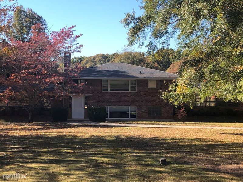 Primary Photo - 3 br, 4 bath House - 1300 N Parker Rd