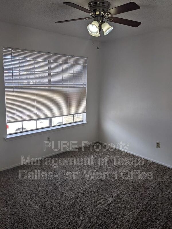 Foto del edificio - 901 S Mesquite St