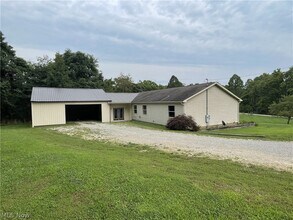 Building Photo - 8891 Corwin Rd