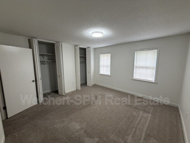 Foto del edificio - 5730 Quince Rd