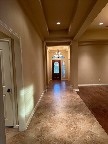 Building Photo - 2922 Firewalk Trace