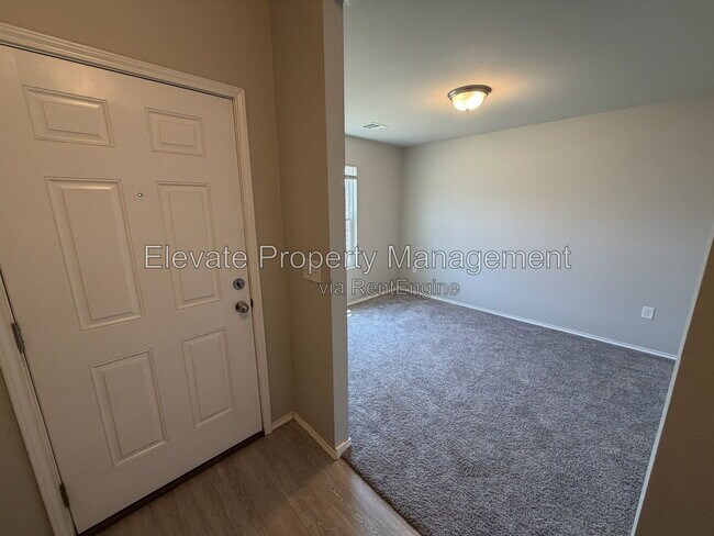 Photo - 11729 Northwest 100th Street House