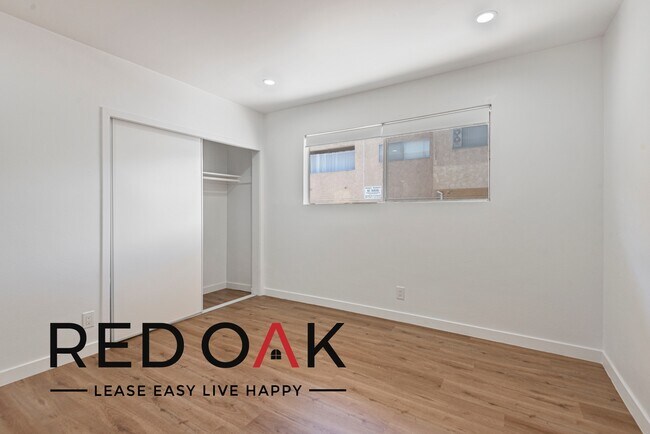 Foto del edificio - Top Floor Two Bedroom with Sunlit Spaces, ...