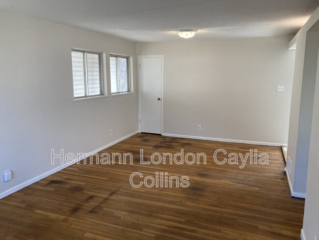Building Photo - 224 Mc Alpine Dr