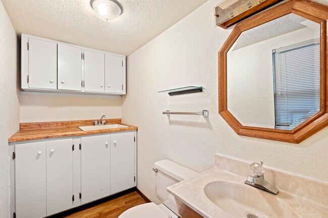 Foto del edificio - 414 E 32nd St