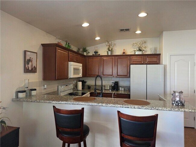 Foto del edificio - 2450 Highland Trail