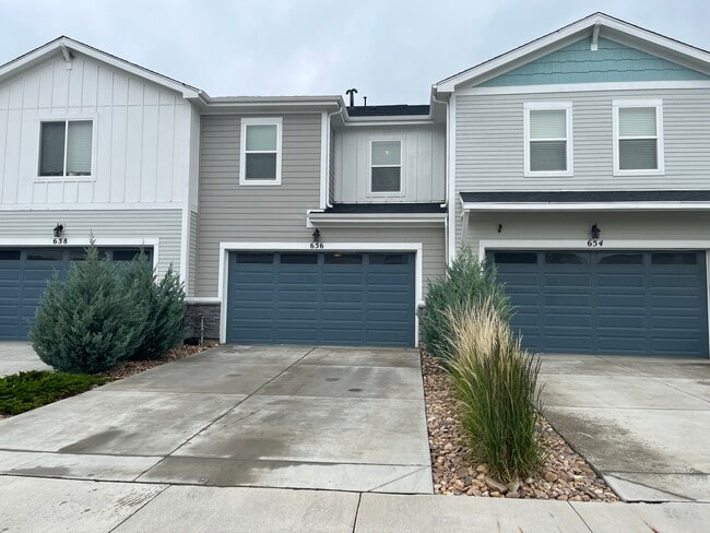 Building Photo - 656 Stonebridge Dr