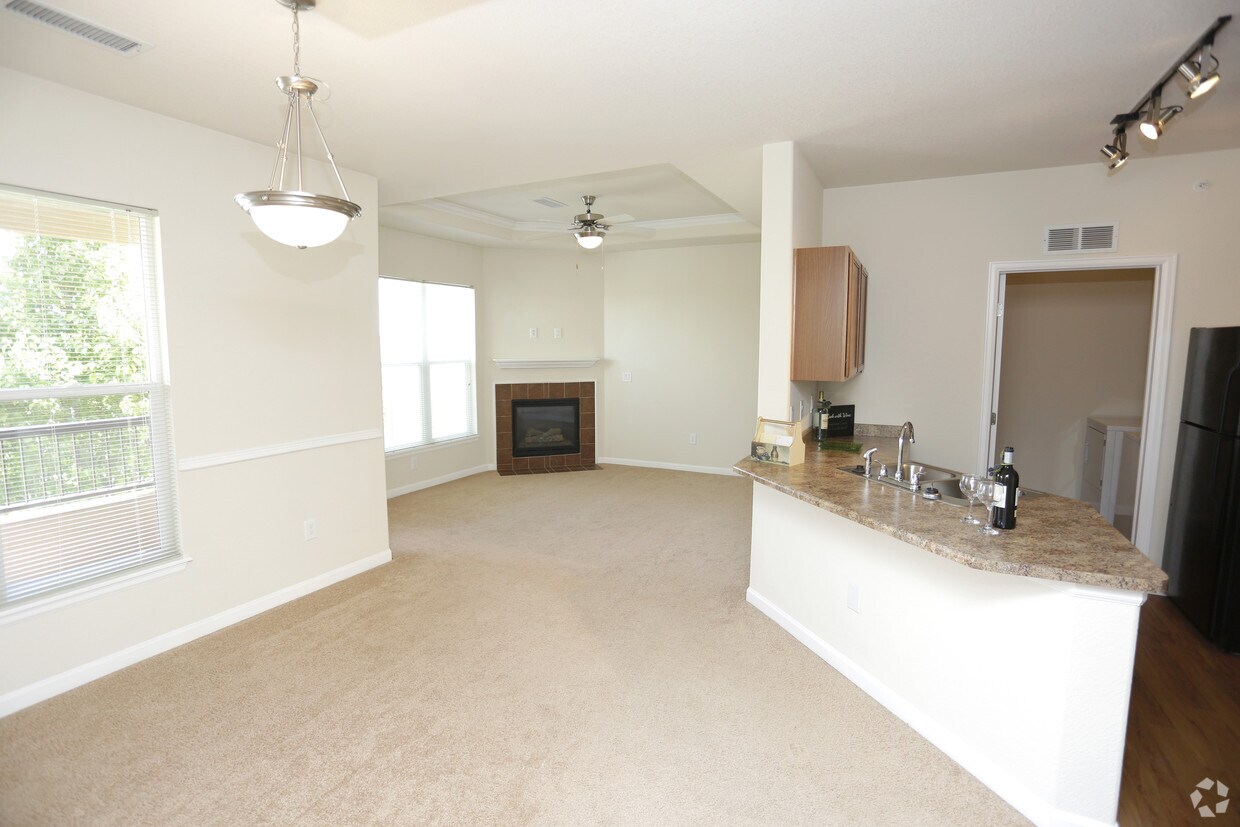 Villas at Park West Apartments 3131 E Spaulding Ave Pueblo, CO