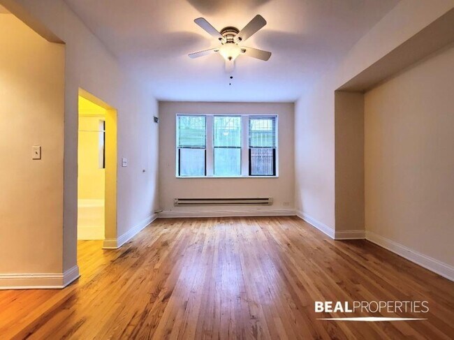 Building Photo - 0 bedroom in CHICAGO IL 60640