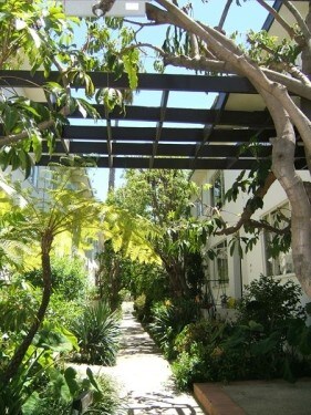 Foto del edificio - 11676 Chenault Street