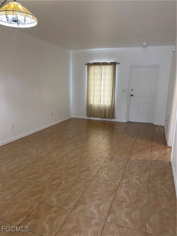 Foto del edificio - 8546 Bernwood Cove Loop